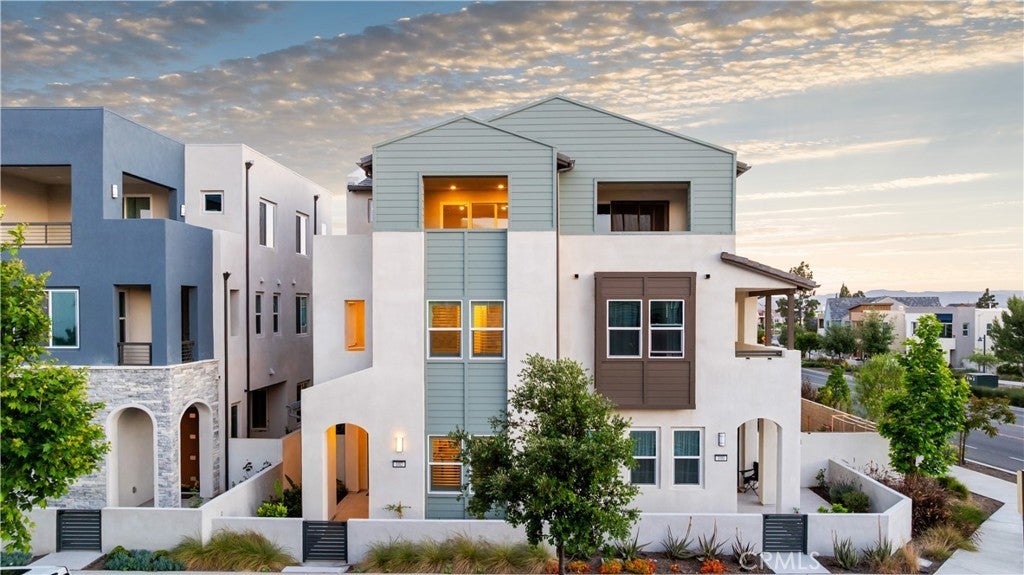 Photo of Listing #OC25259442