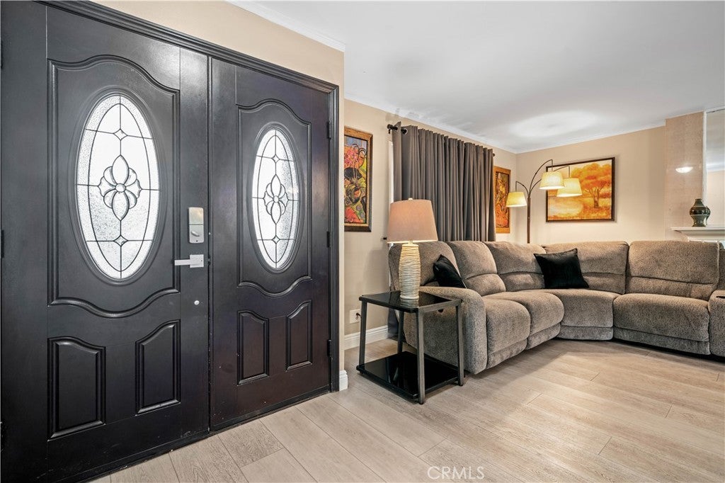 Photo of Listing #OC25259589