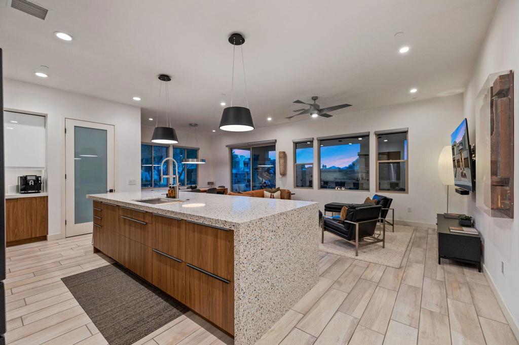 Photo of Listing #219138683DA