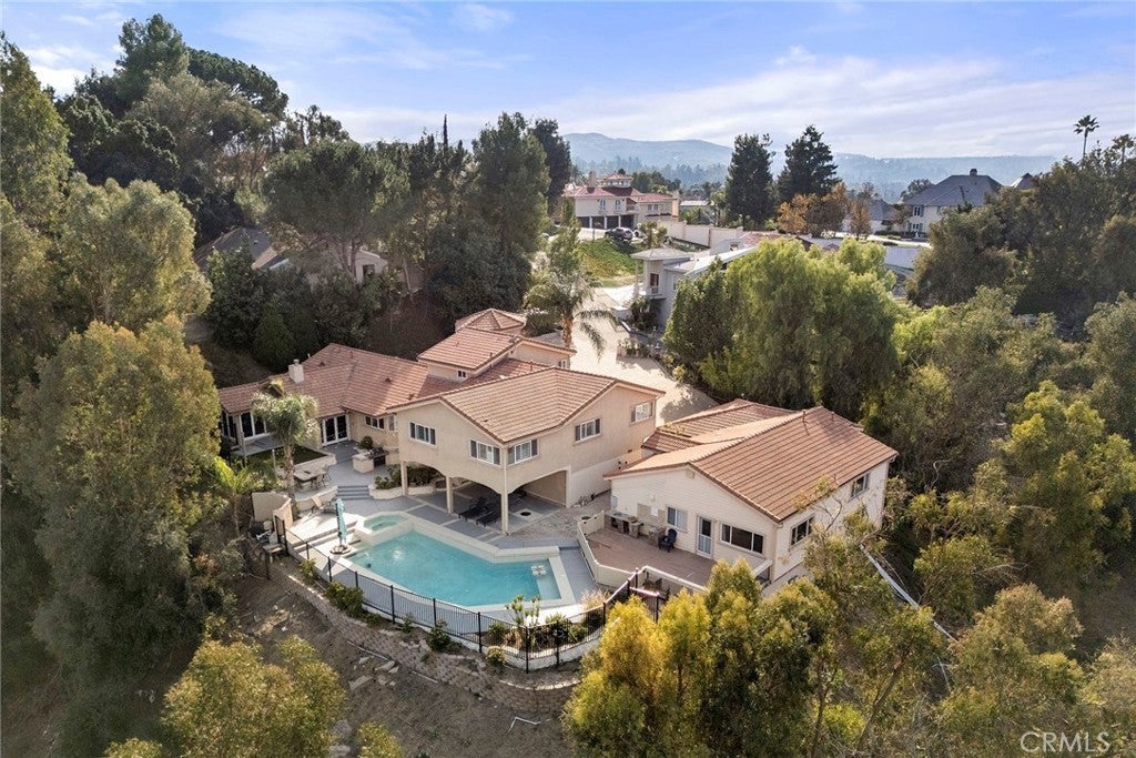 Photo of Listing #PW25254255