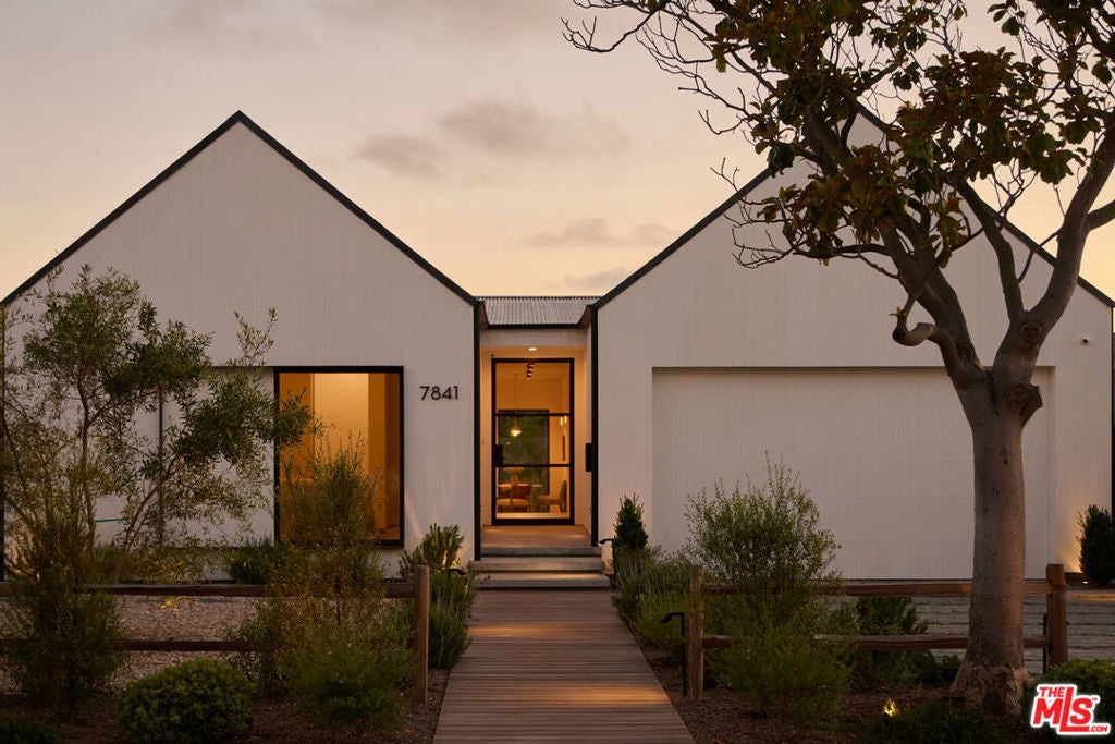 Photo of Listing #25618589