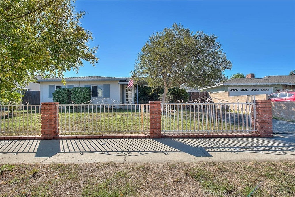 Photo of Listing #CV25254146