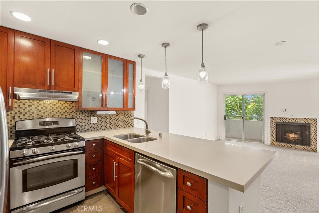 Photo of Listing #SR25248996