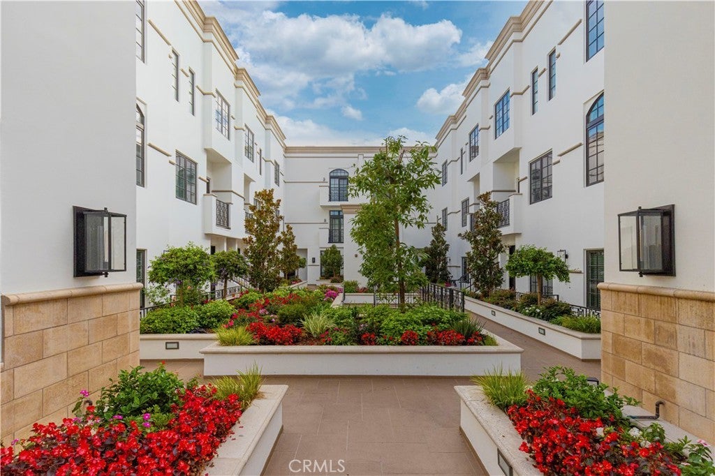 Photo of Listing #OC25259543