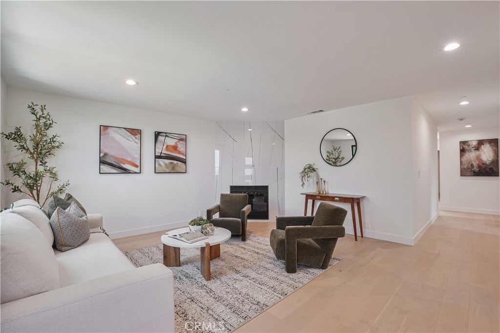 Photo of Listing #RS25259819