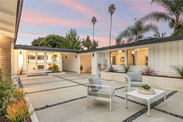 3103 Shipway Avenue, Long Beach