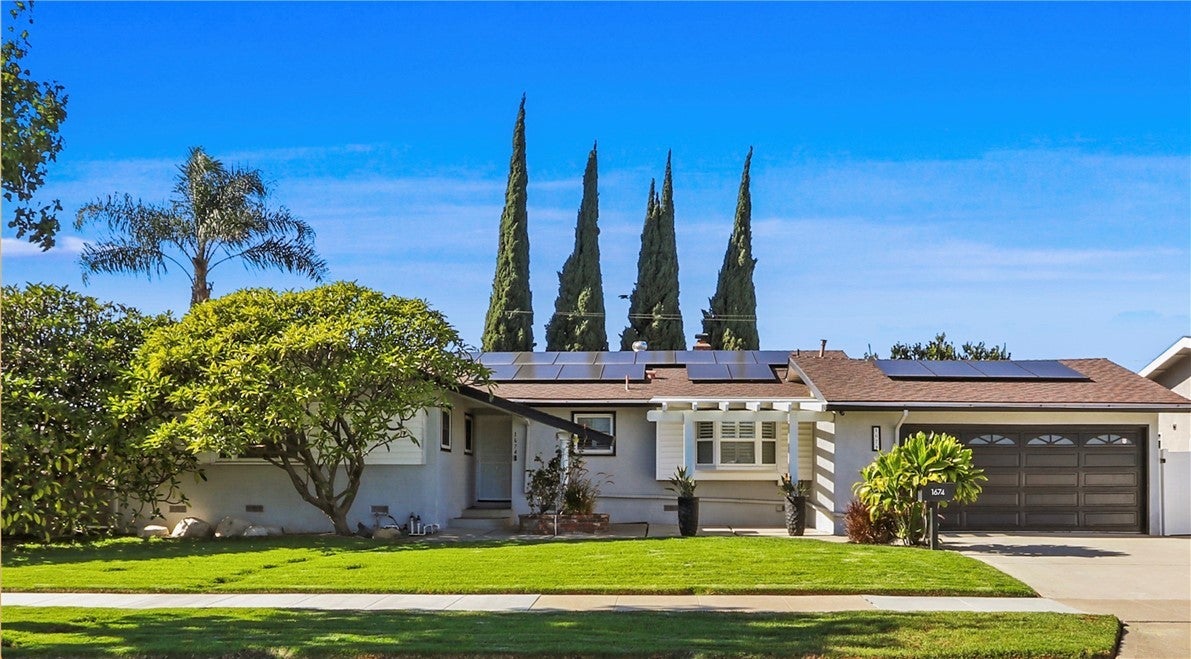 Photo of Listing #OC25260013