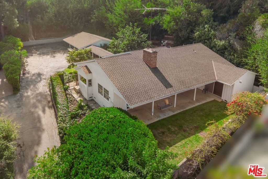 Photo of Listing #25617935