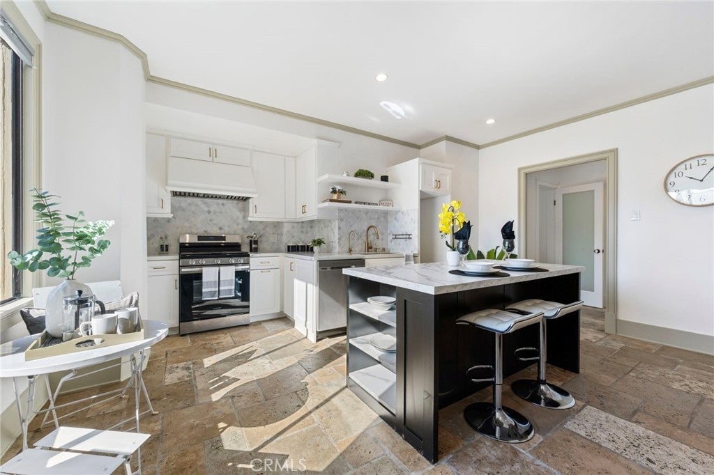 Photo of Listing #PW25259777