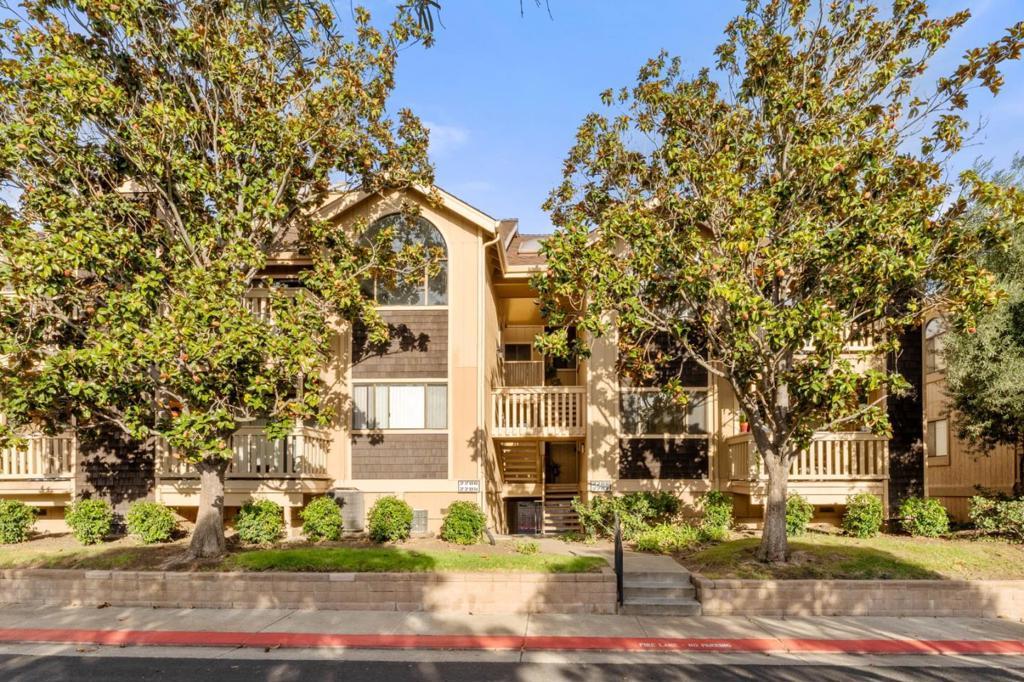 Photo of Listing #ML82027543