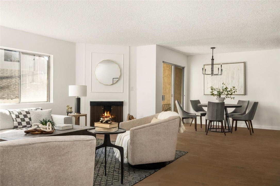 Photo of Listing #WS25255592