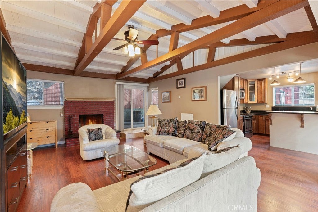 Photo of Listing #IG25258012