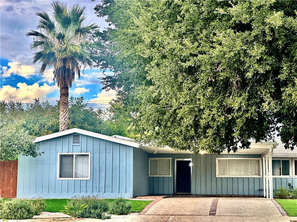 Photo of Listing #SR25260254