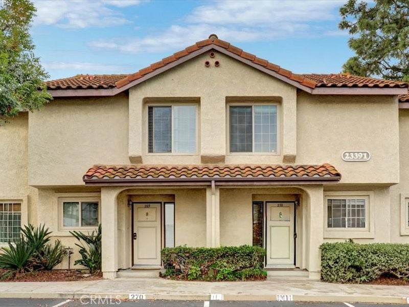 23391 La Crescenta, Mission Viejo