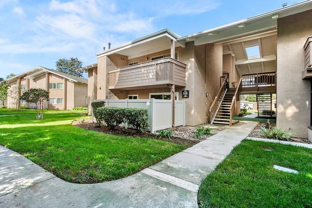 8877 Lauderdale Court # 212b, Huntington Beach