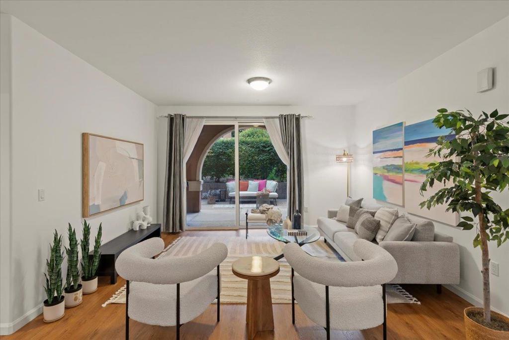 Photo of Listing #ML82027563