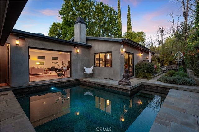 4642 Santa Lucia Drive, Woodland Hills