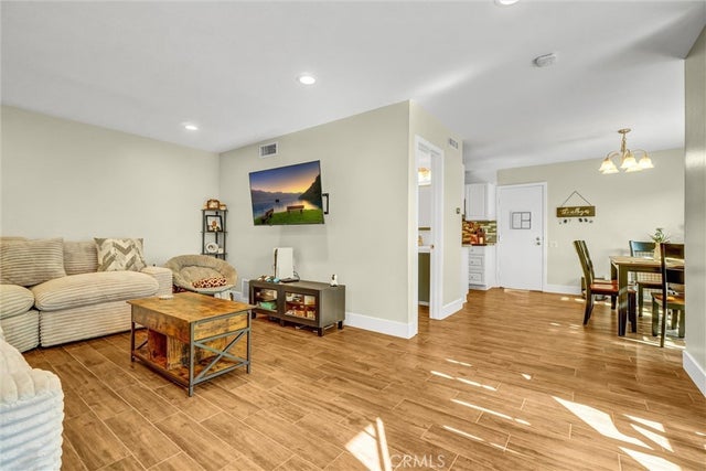 23004 Via Nuez, Mission Viejo