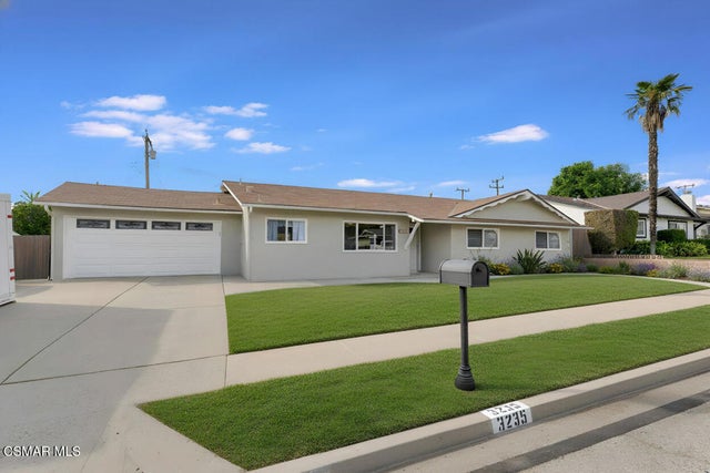 3235 Amarillo Avenue, Simi Valley