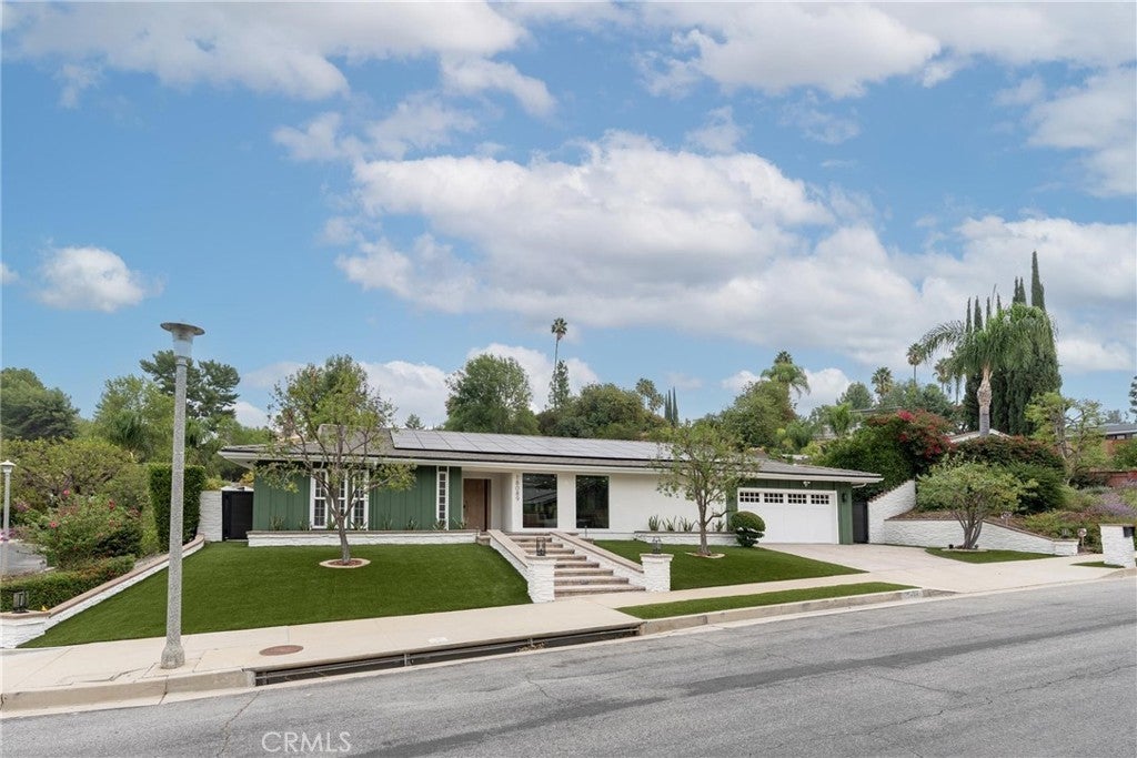 Photo of Listing #SR25259816