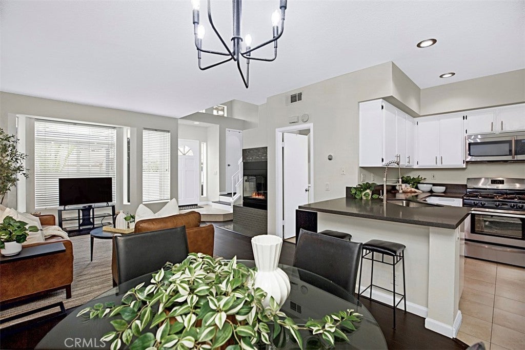 26914 Poppy, Mission Viejo