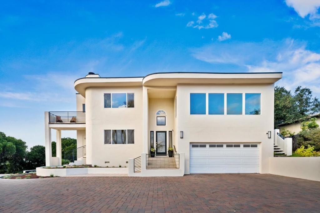 Photo of Listing #ML82027675