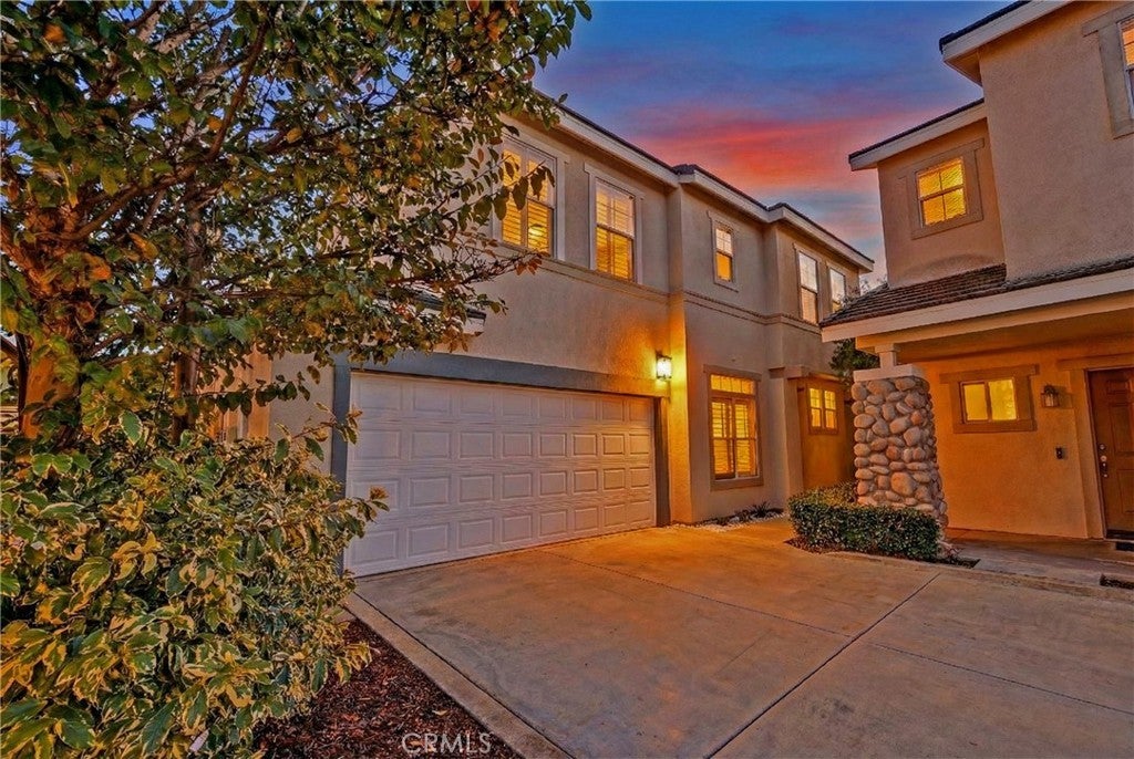 Photo of Listing #OC25261005