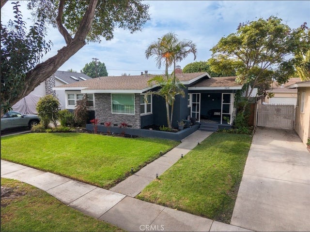 2615 Petaluma, Long Beach