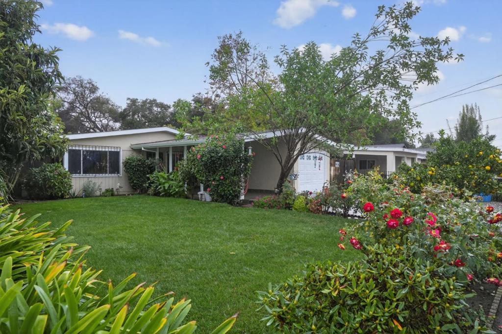 Photo of Listing #ML82027699