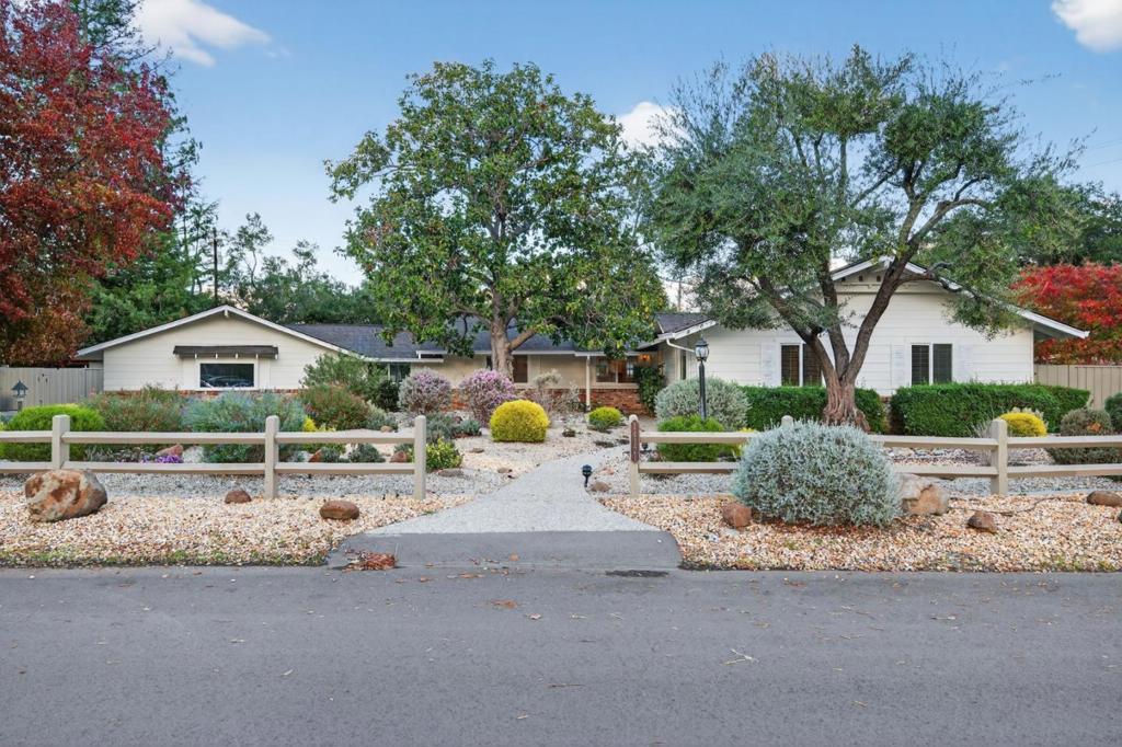 Photo of Listing #ML82027721