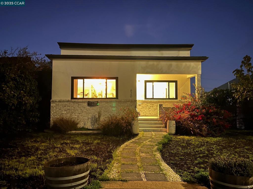 Photo of Listing #41117591