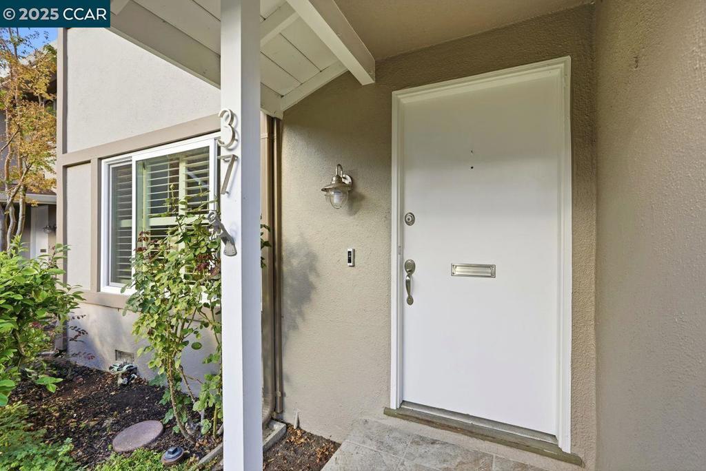 37 Miramonte Drive, Moraga