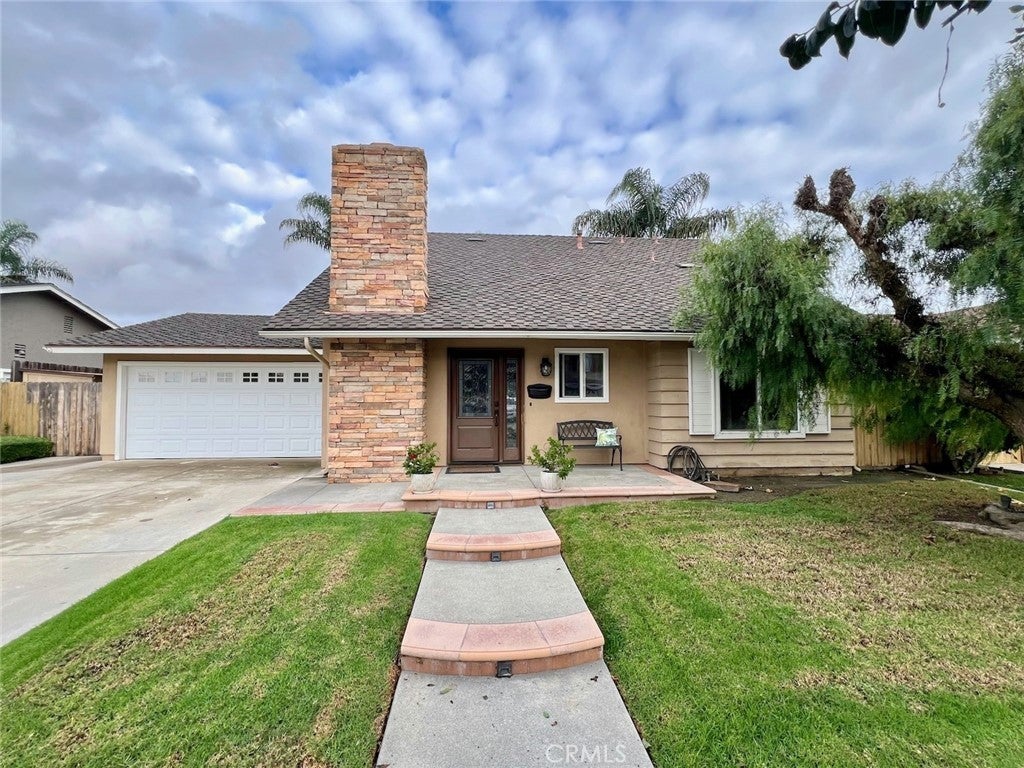 19692 Education Lane, Huntington Beach