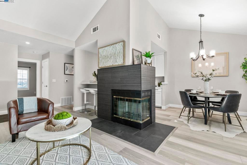 8170 Mountain View Drive F, Pleasanton