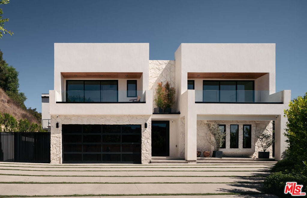 Photo of Listing #25618349