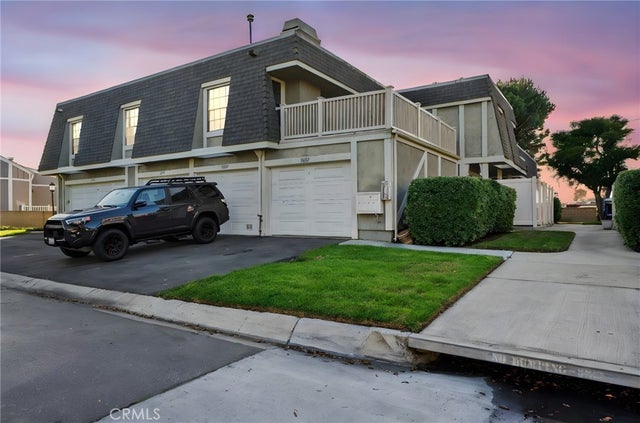 16125 Warmington Lane # 12, Huntington Beach