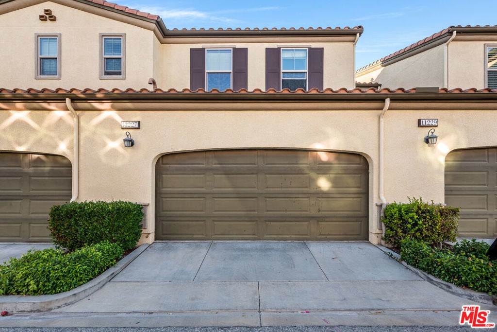 11227 Paseo Sonesta, Northridge