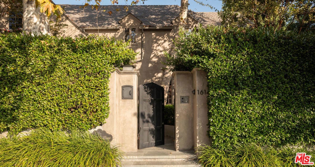 Photo of Listing #25618221