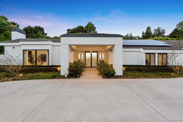 6887 Avenida Andorra, La Jolla.