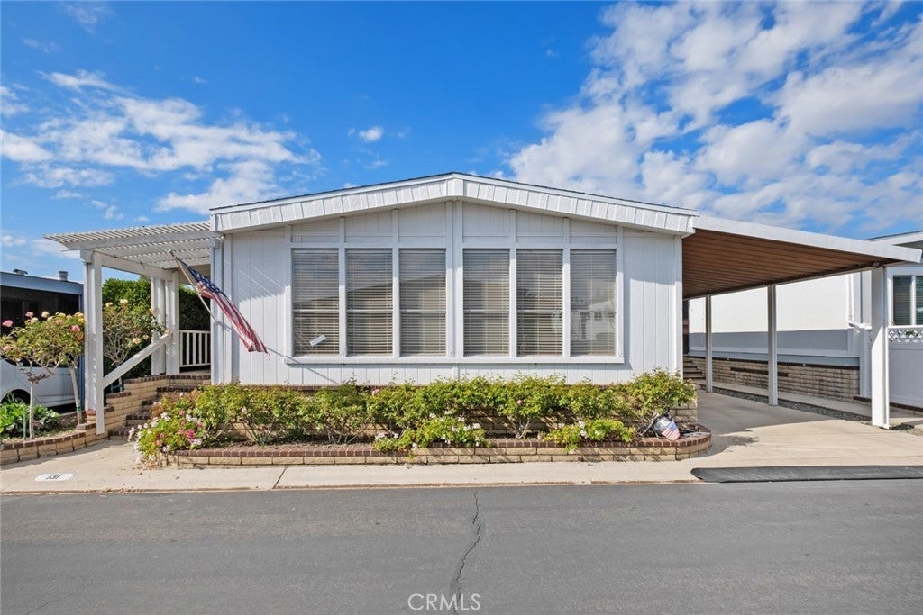 Photo of Listing #NP25262138