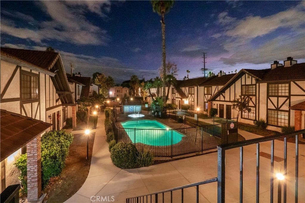 Photo of Listing #IV25262013