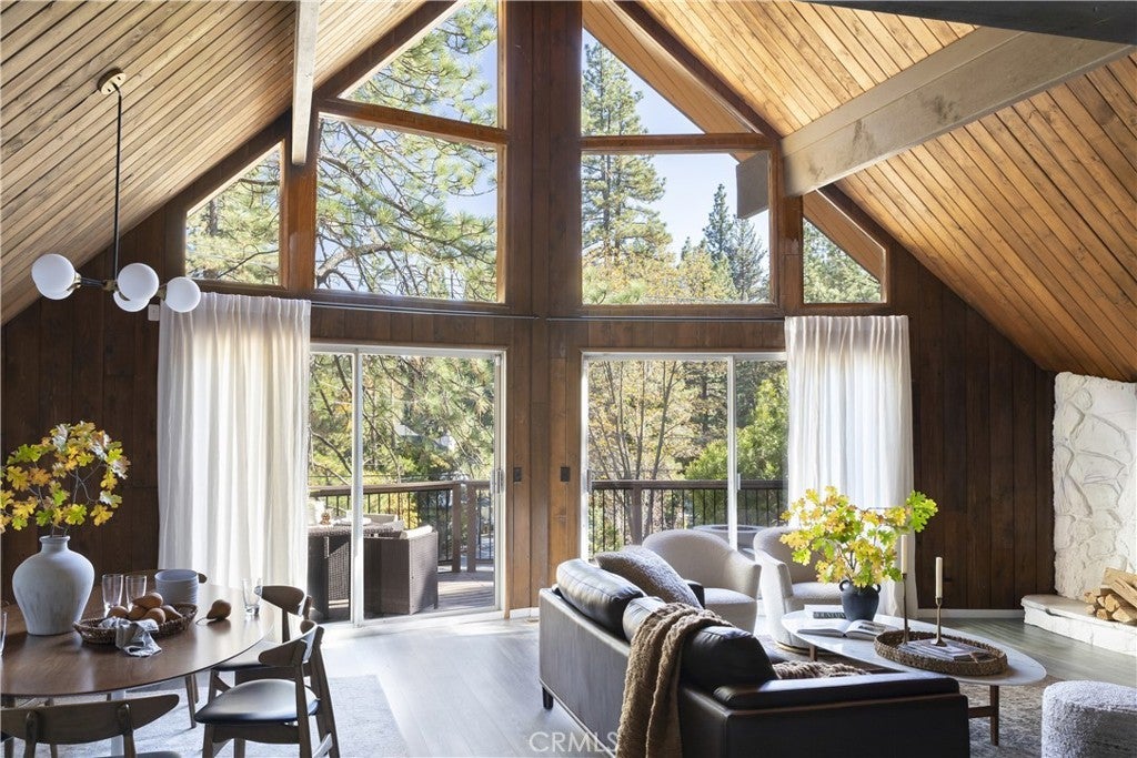 Photo of Listing #IG25261014