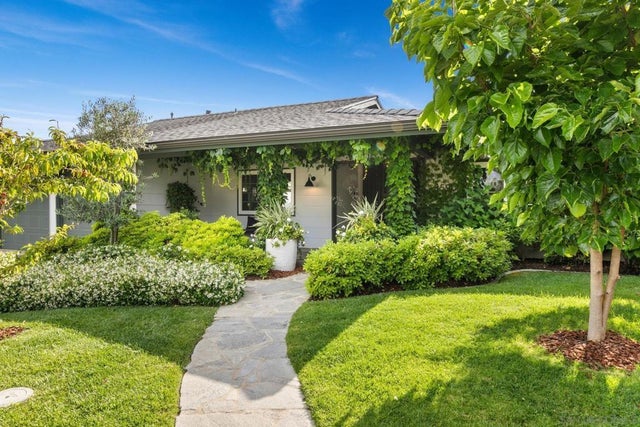 8590 Cliffridge Ave, La Jolla.