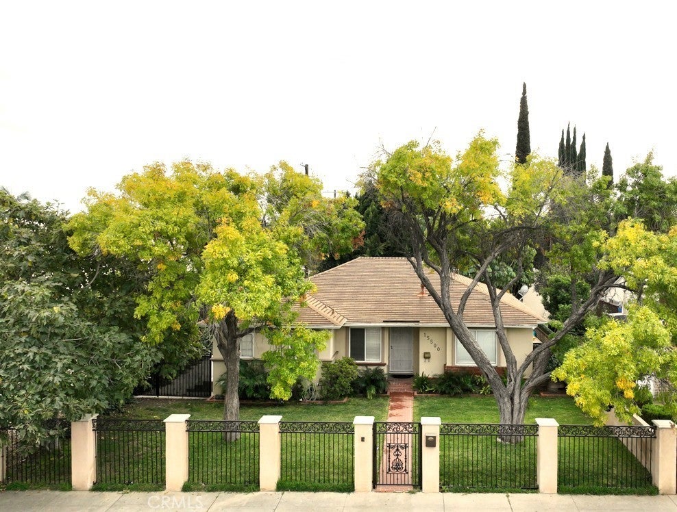 Photo of Listing #SR25262533