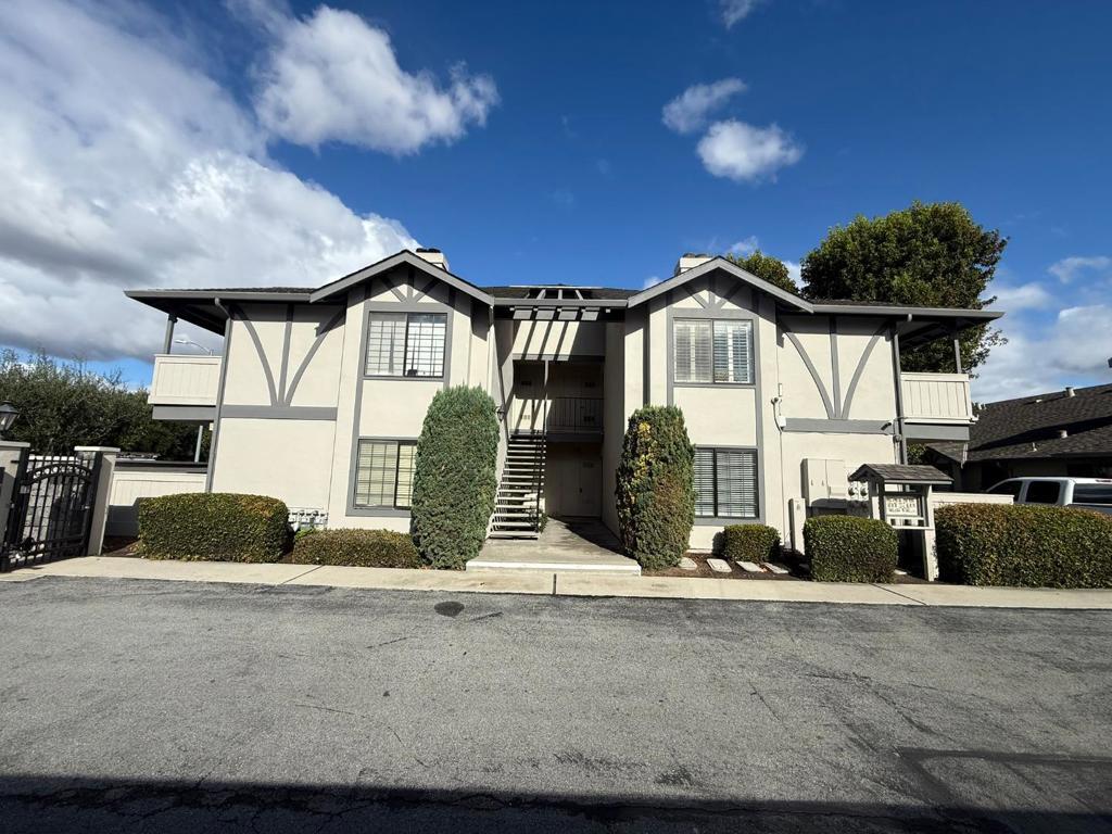 1053 Riker Street 6, Salinas