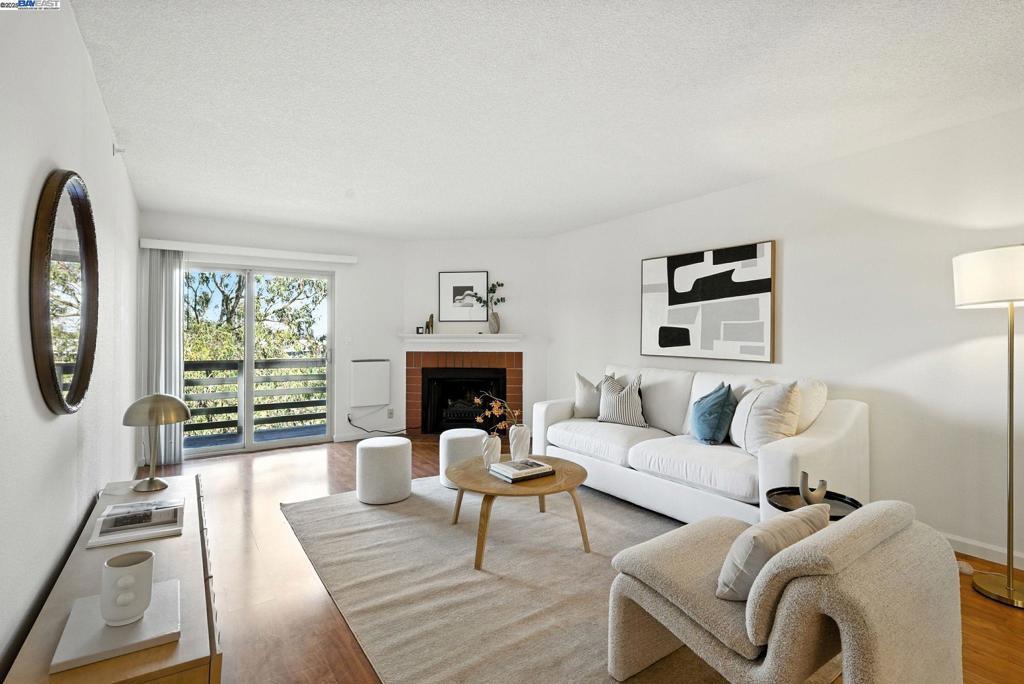 Photo of Listing #41117750