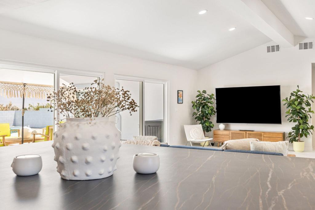 73298 Buckboard Trail, Palm Desert