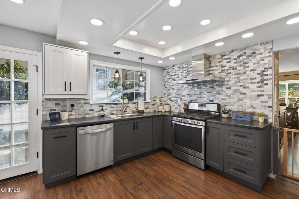 Photo of Listing #V1-33454