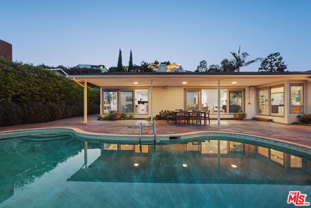 Photo of Listing #25618651