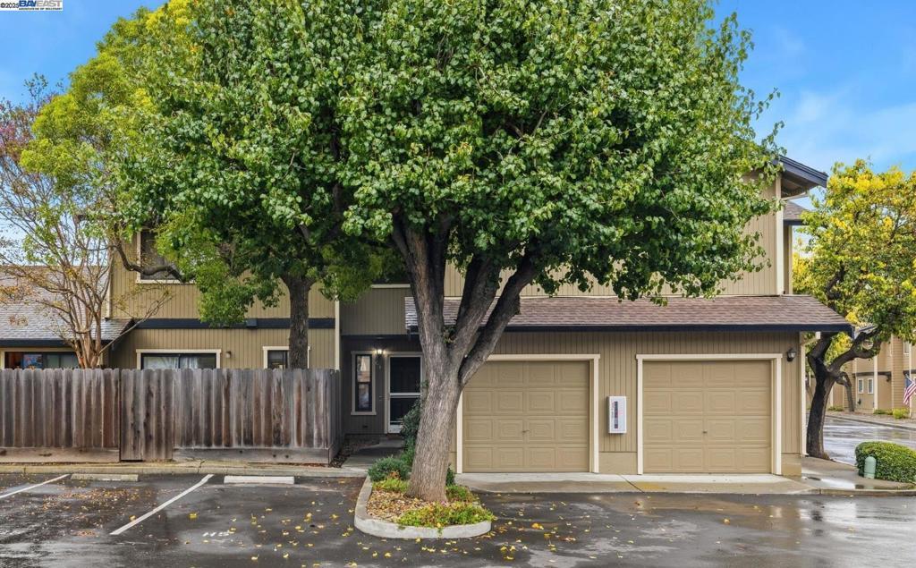 Photo of Listing #41117772